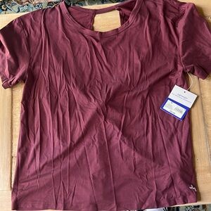 New JoyLab burgundy athletic top